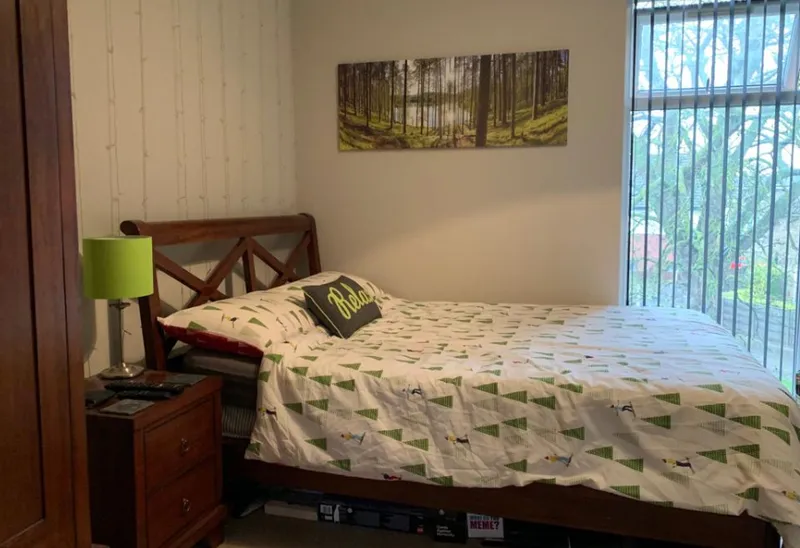 Luxury 4 Bed House // Private Parking //Aug 2026 - Thumbnail 3